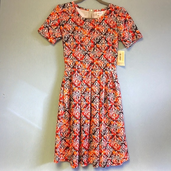 LuLaRoe Dresses & Skirts - Last one 🌹Amelia LuLaRoe dress